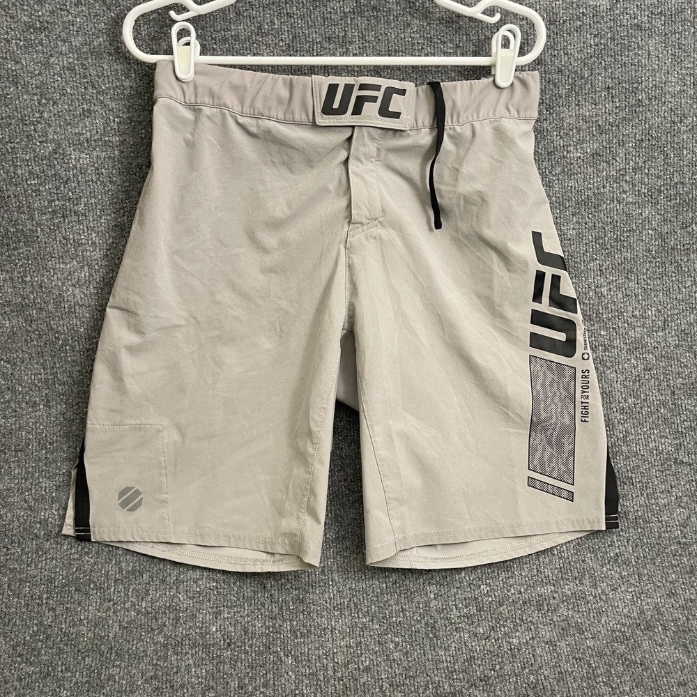 Reebok UFC Speedwick Training Shorts Men's Sz 30 Chalk Beige Grappling  MMA